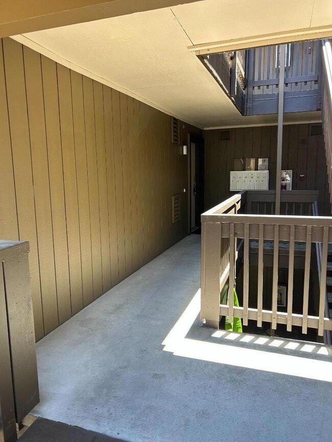 Building Photo - 3316 Brittan Ave