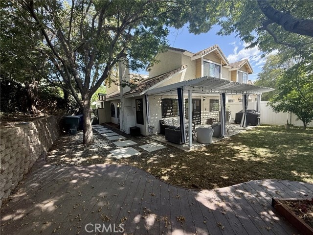 Building Photo - 2154 Glenview Terrace