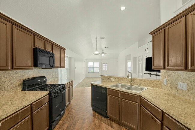 Building Photo - 14925 Tranquility Ridge Ct