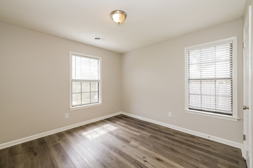 Building Photo - 4558 Pinegate Dr
