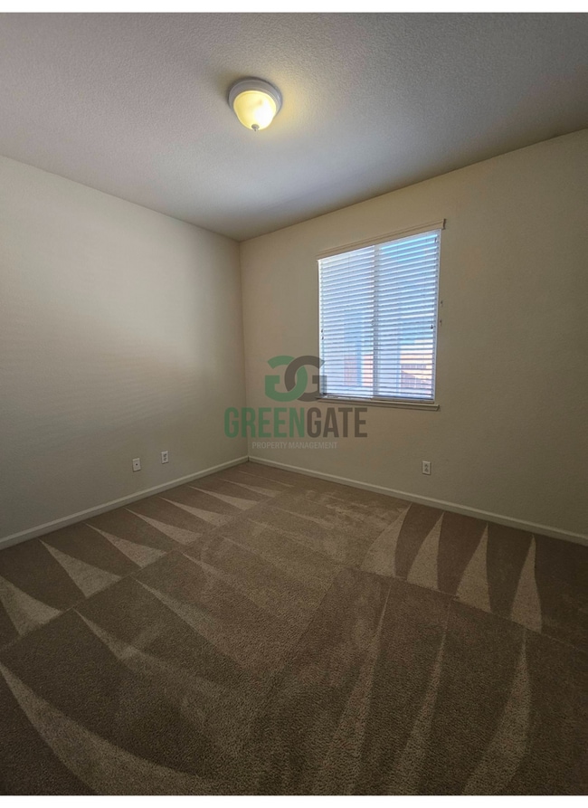 Building Photo - Lovely 1 Story Home in Riverpointe Communi...