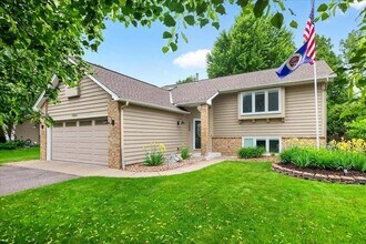Building Photo - 1222 Saddlebrook Ln