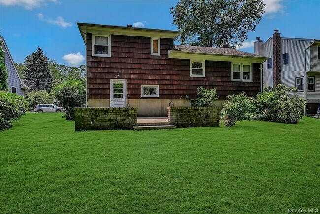 Building Photo - 33 Chestnut St