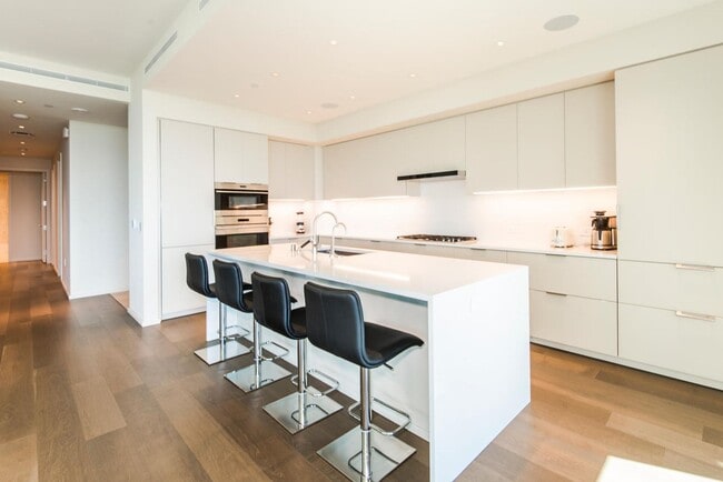 Building Photo - Park Lane 2701 - Luxury Resort Living