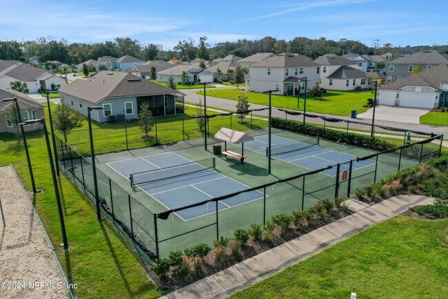 Building Photo - Beautiful 3 Bed, 2 Bath Rental Home – Mode...