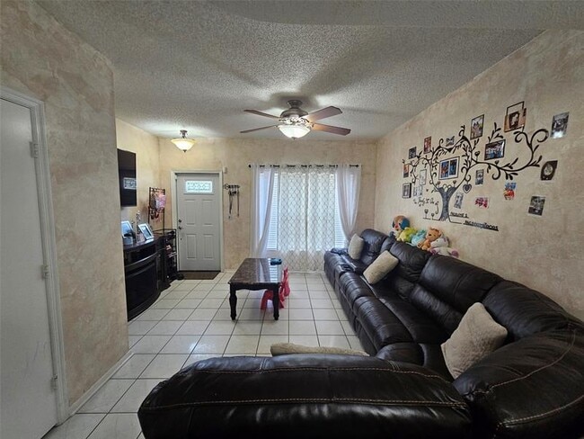 Building Photo - 11011 Conch Ct