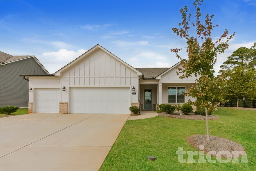 Interior Photo - Tricon Stapleton Park