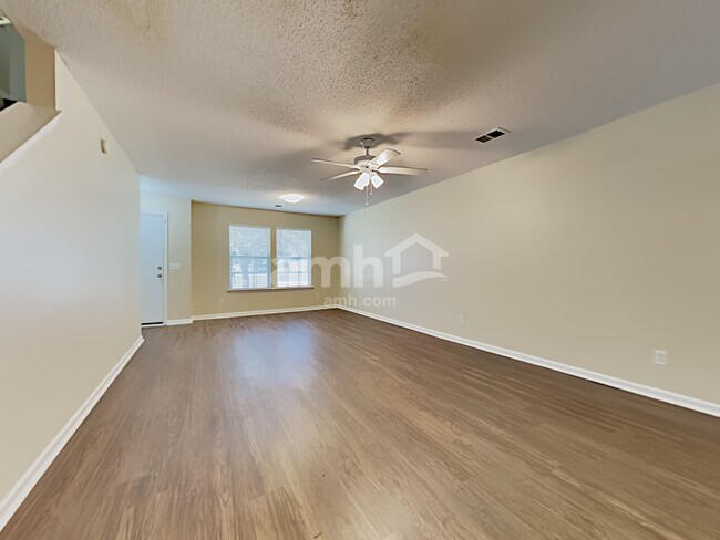 Building Photo - 161 Cherry Laural Ln