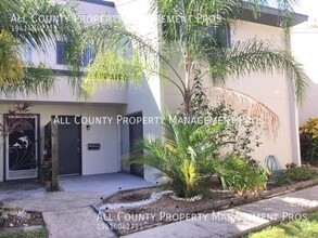 Building Photo - 1064 Longfellow Cir