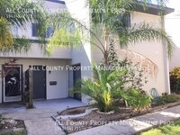 Building Photo - 1064 Longfellow Cir