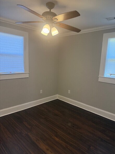 Building Photo - 22 Ridgeway Dr