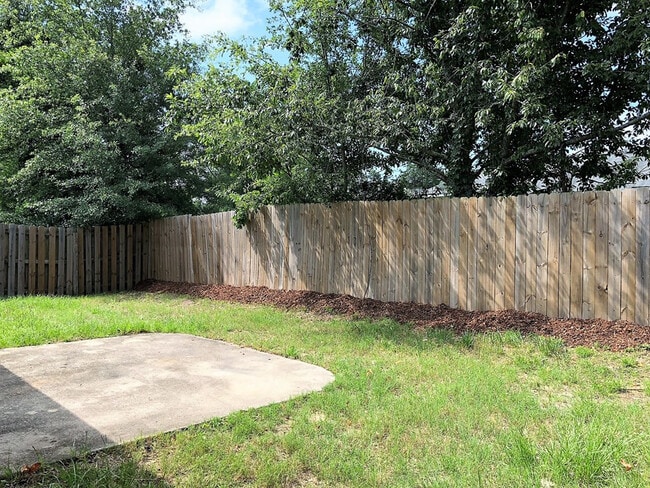 Building Photo - 3012 Brockham Ct