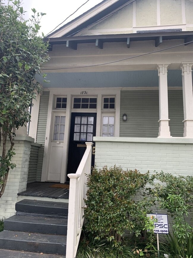 Building Photo - 1731 Amelia St