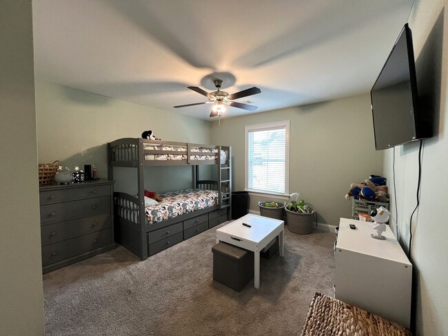 Building Photo - Available July 1, 2026!