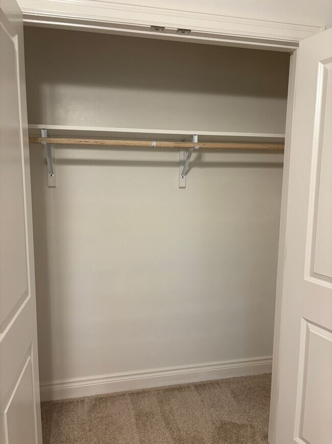 Building Photo - 14 3rd Ave