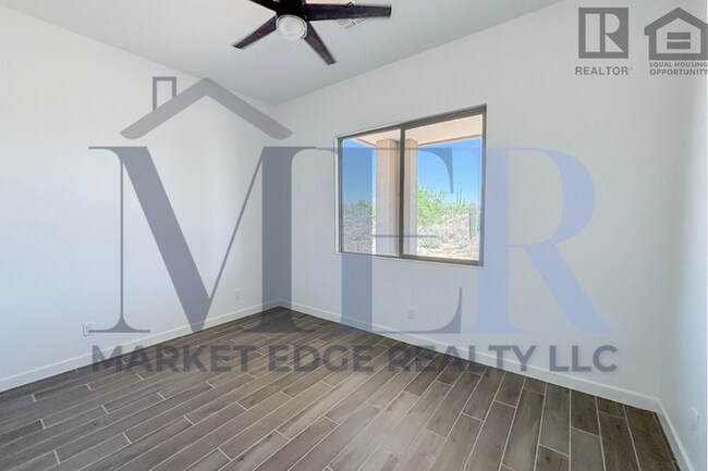 Building Photo - 3Bed/2Bath Home in North Scottsdale! Ready...