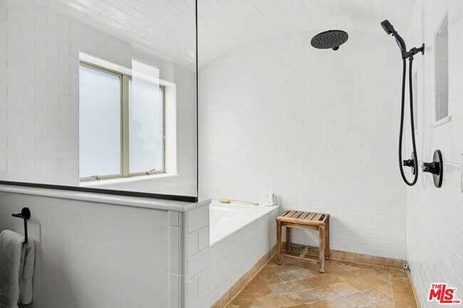 Building Photo - 420 Alta Ave