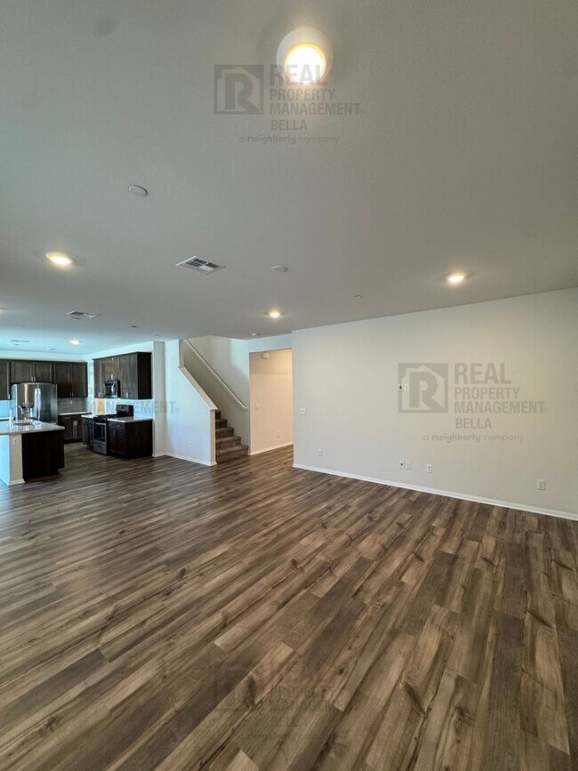 Building Photo - Gorgeous Menifee Pool Home with Downstairs...