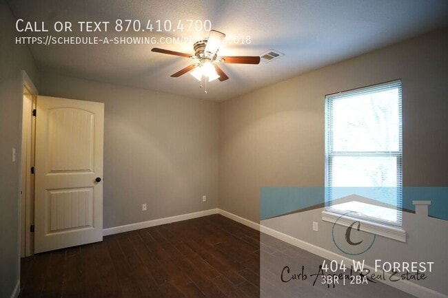 Building Photo - 404 W. Forrest-