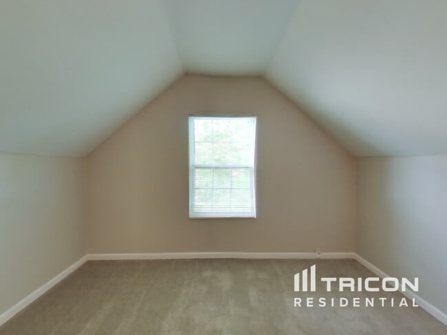 Building Photo - 832 Stonebridge Park Cir