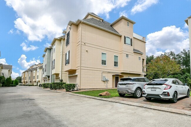 Building Photo - 191 N Timber Ridge Ct