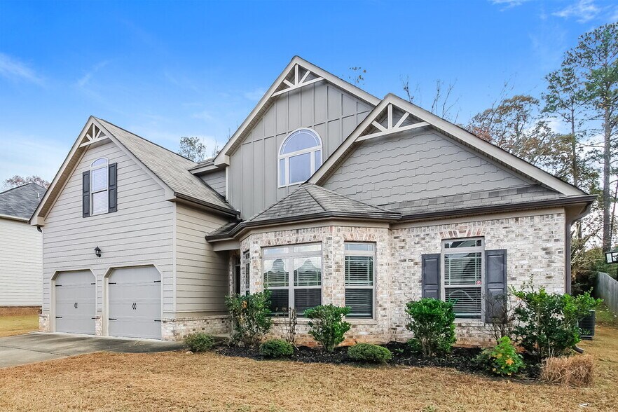 Building Photo - 6840 Diamond Dr