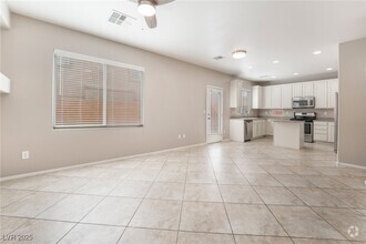 Building Photo - 655 Calamus Palm Pl