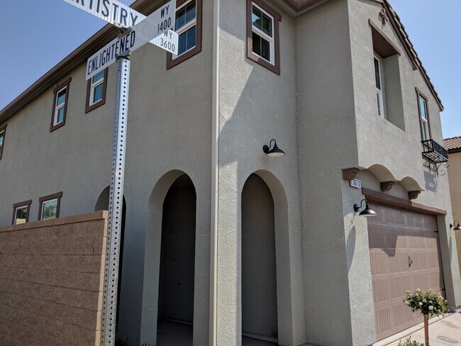 Building Photo - 3673 Artistry Way