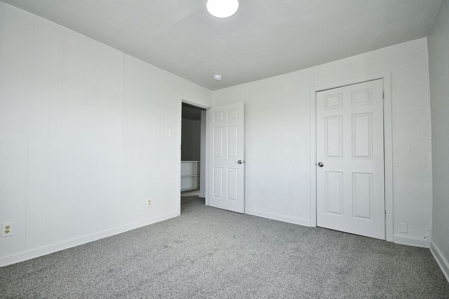 Building Photo - 2939 Freeland St