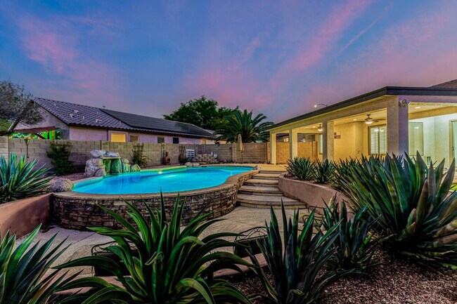 Building Photo - 20944 N 94th Ln