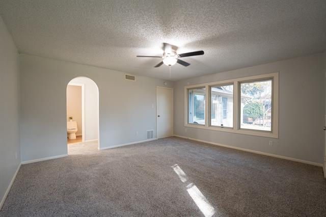 Building Photo - 5508 Flamingo Dr