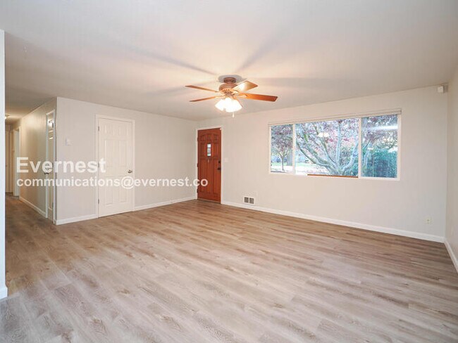 Building Photo - 4724 327th Ave NE