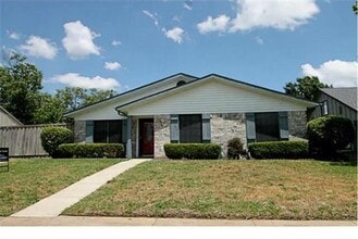 Building Photo - 3914 Fletcher Dr