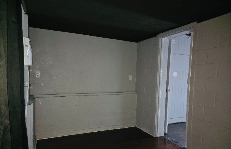 Building Photo - 8010 SE US Hwy 301