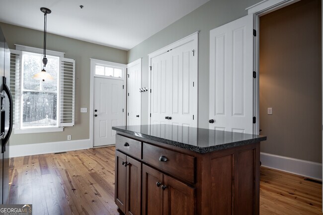 Building Photo - 83 Charter Oak Dr