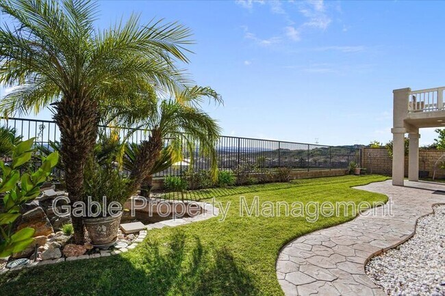 Building Photo - 24022 Via Vista