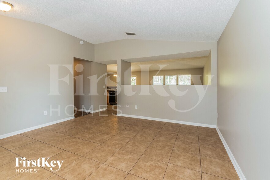 Building Photo - 9709 Hazel Lake Dr