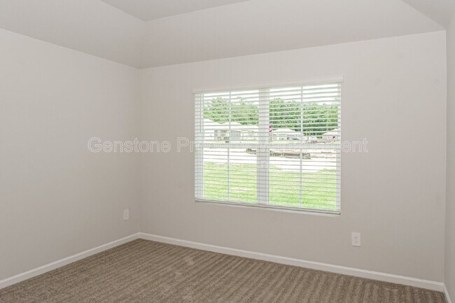 Building Photo - 306 Spanish Moss Ct