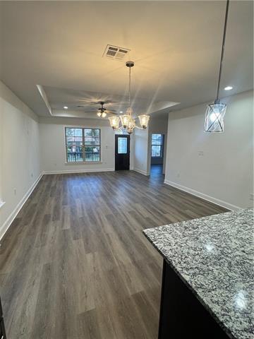 Building Photo - 1202 Pailet Ave