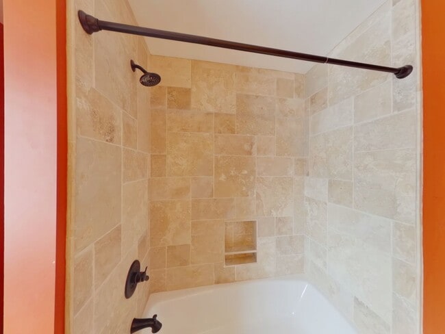 Building Photo - 7761 Killarney Ct