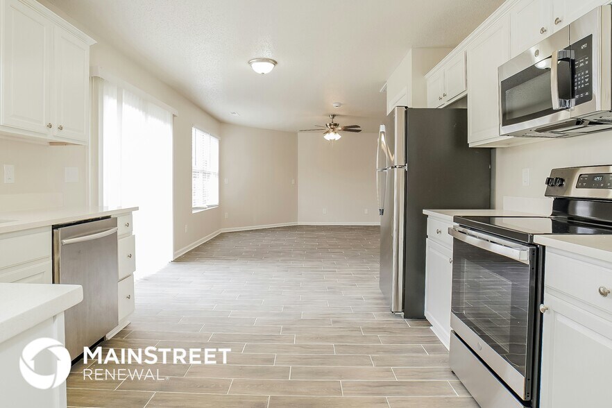 Building Photo - 2304 Lannigan Dr