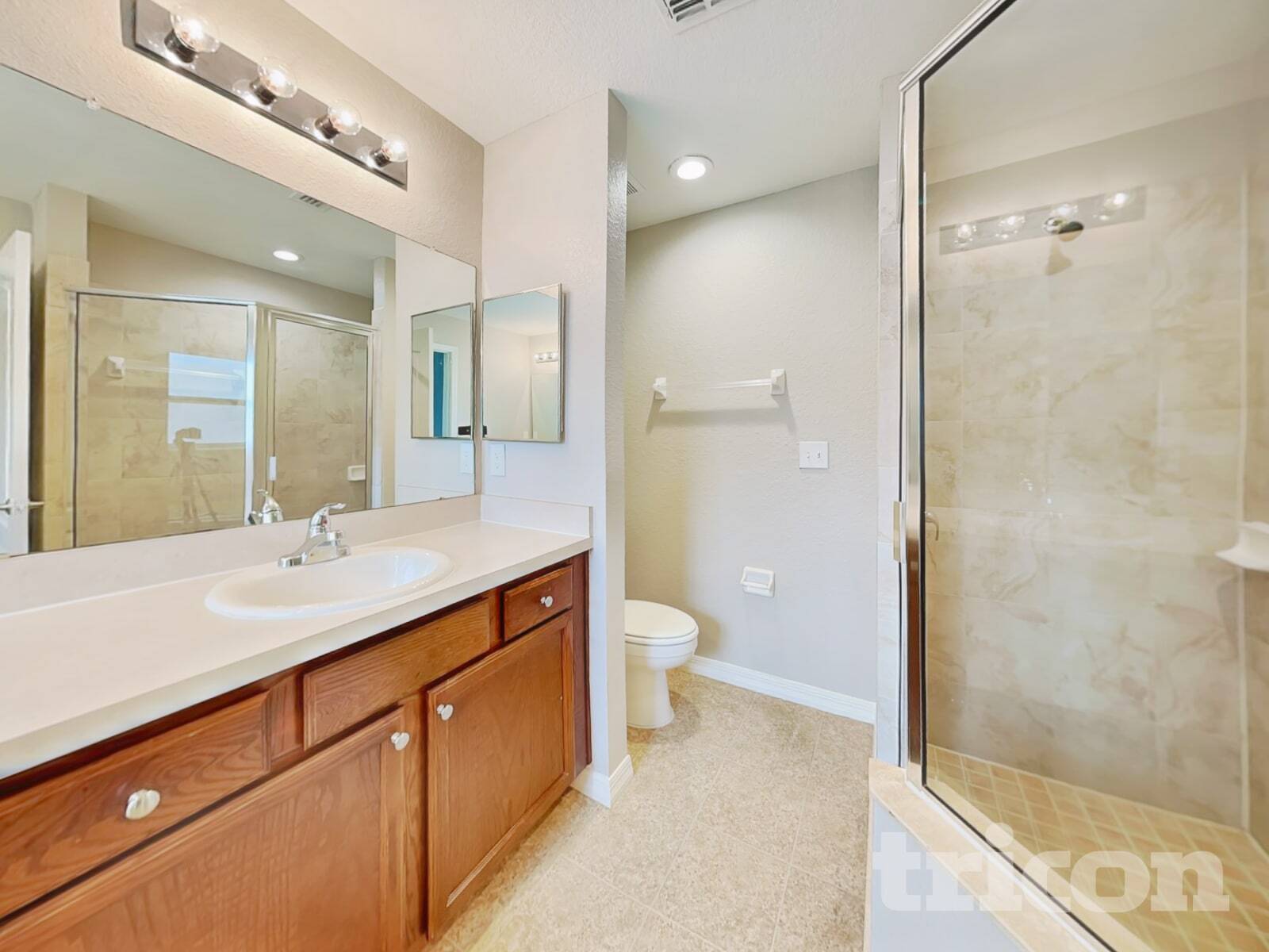 Building Photo - 1016 15th St NE