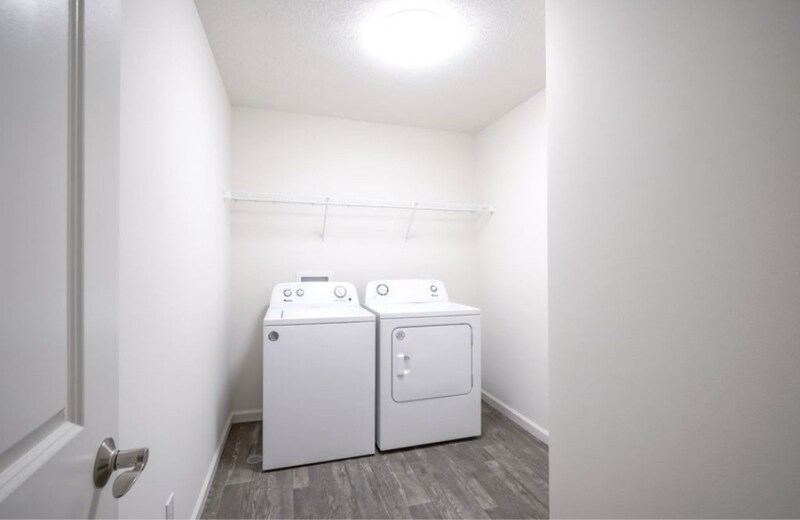 Building Photo - 6070 Shale Crescent Dr