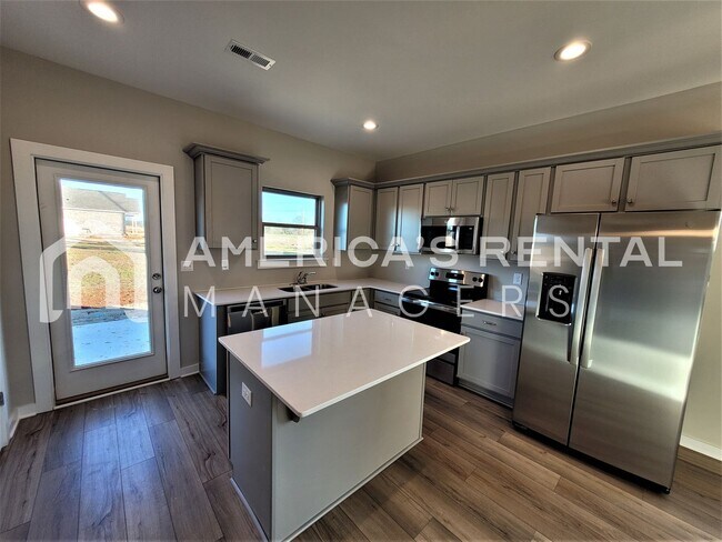 Building Photo - Move In Special!! Home for Rent in New Market, AL!!! Available to View Now! Available Now! Availa...
