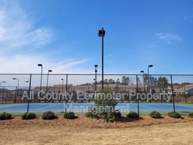 Building Photo - 3328 Fall Branch Ln