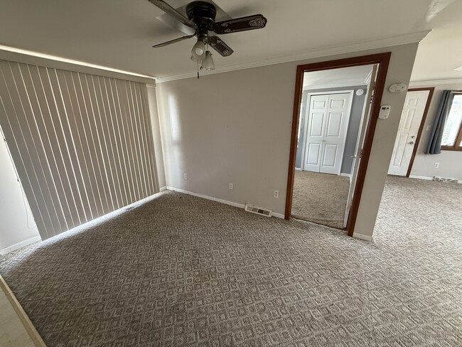 Building Photo - 28219 Felician St