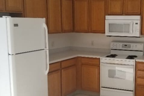 Kitchen - 1212 Cardinal St