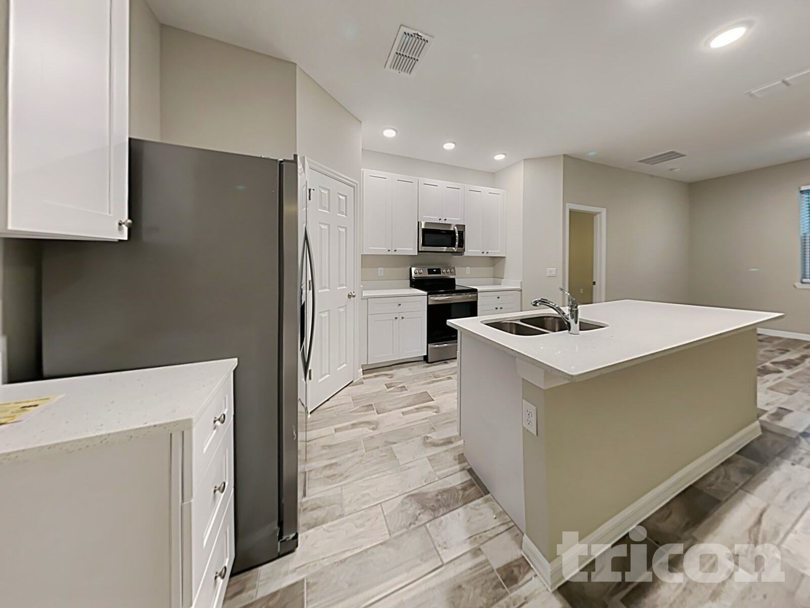 Building Photo - 1337 19th St