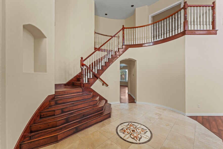 Building Photo - 5161 Weston Way