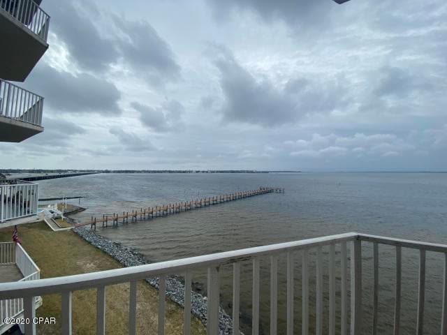 Building Photo - 1600 Marina Bay Dr